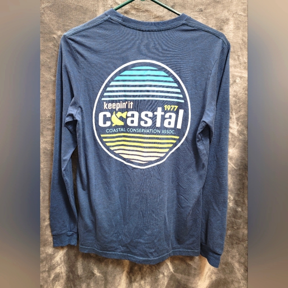 *NWOT* CCA Adult Small LS Shirt